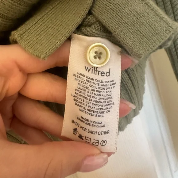 Wilfred Olive Ribbed V-Neck Button-Front Cardigan - Picture 3 of 3